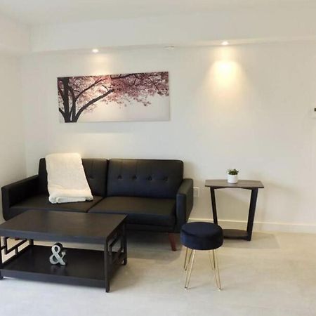 Appartamento Charming And Beautiful 2Bd 1Bath New York Esterno foto