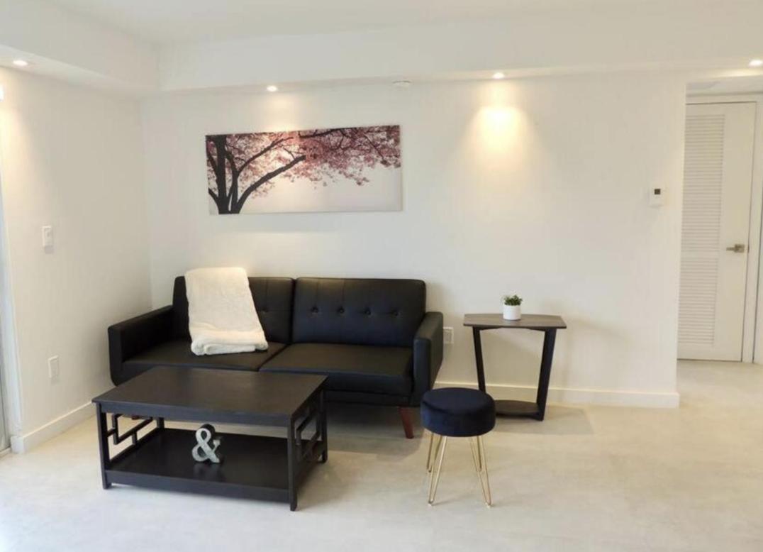 Appartamento Charming And Beautiful 2Bd 1Bath New York Esterno foto